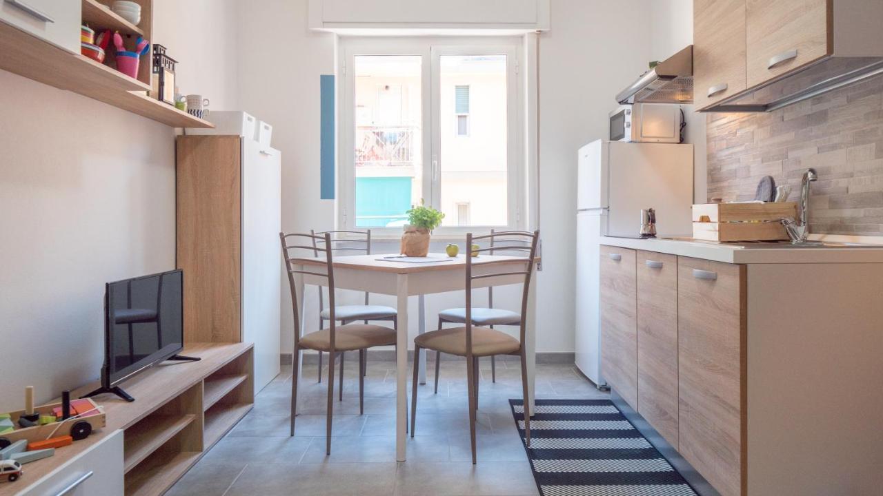 Babyaccommodation Family Panoramic II Pietra Ligure Extérieur photo