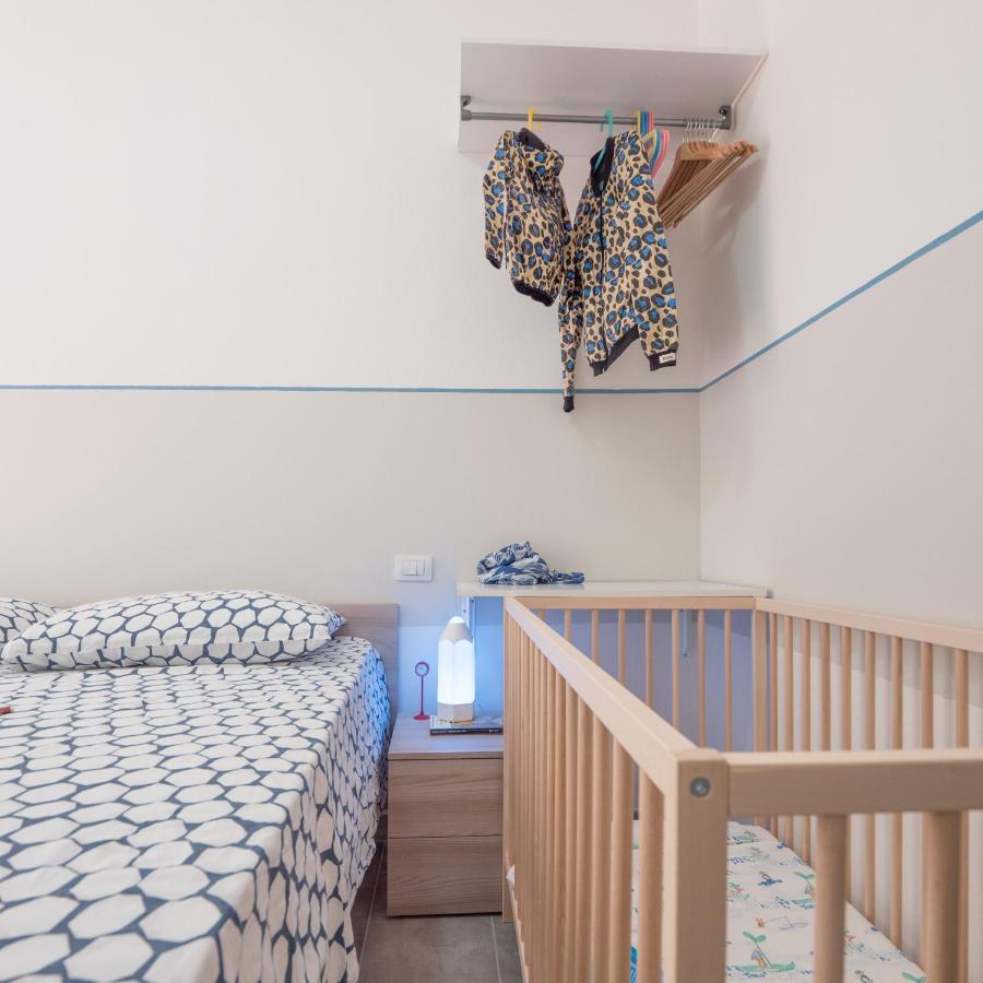 Babyaccommodation Family Panoramic II Pietra Ligure Extérieur photo