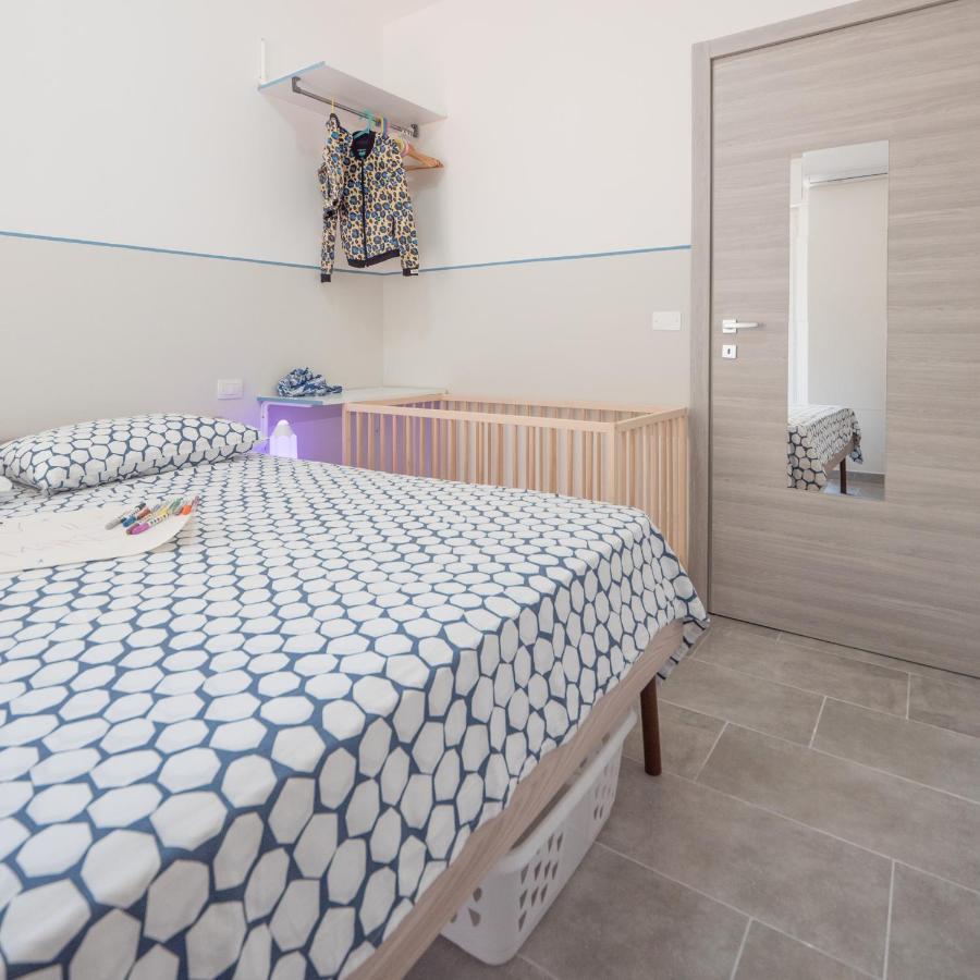 Babyaccommodation Family Panoramic II Pietra Ligure Extérieur photo
